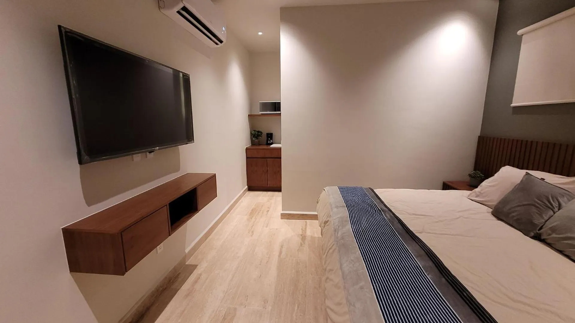Luxury Apartment 2 Bedroom In Playa Del Carmen 105
